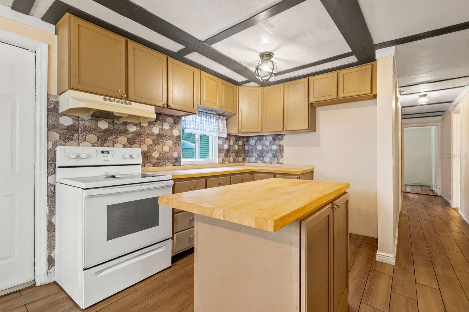 Image 3 of 15 For 2526 26th Street S