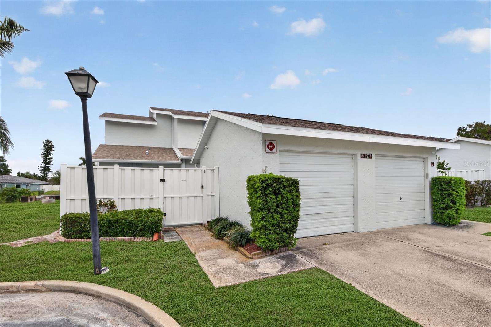 Image 2 of 36 For 6537 Cape Hatteras Way Ne 1