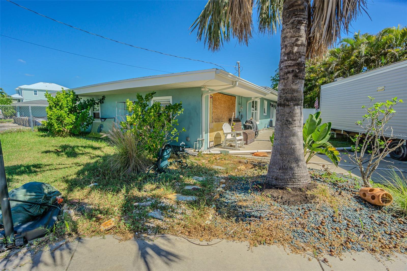 Image 2 of 22 For 16101 4th Street E