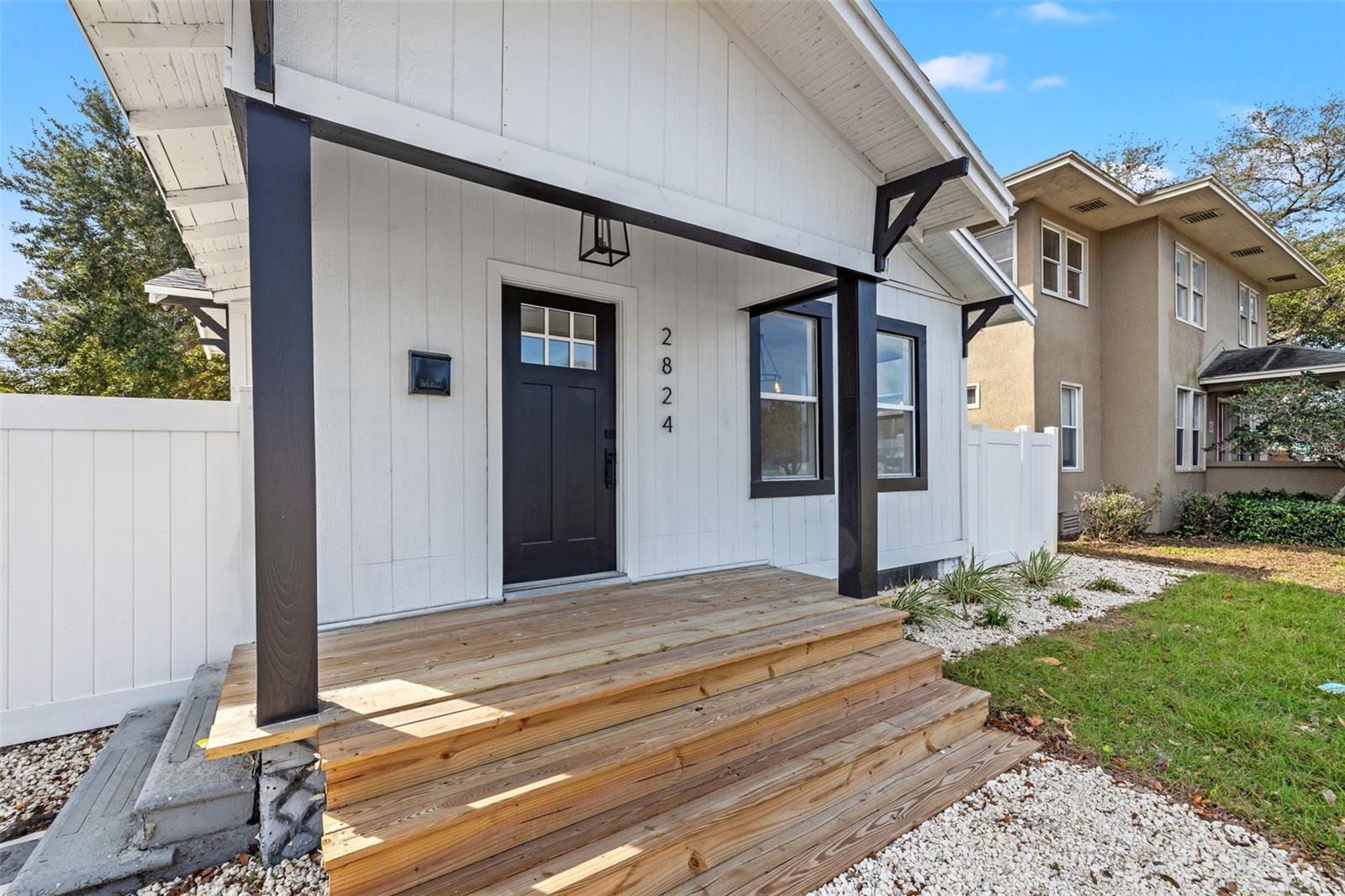 Image 2 of 27 For 2824 5th Avenue N