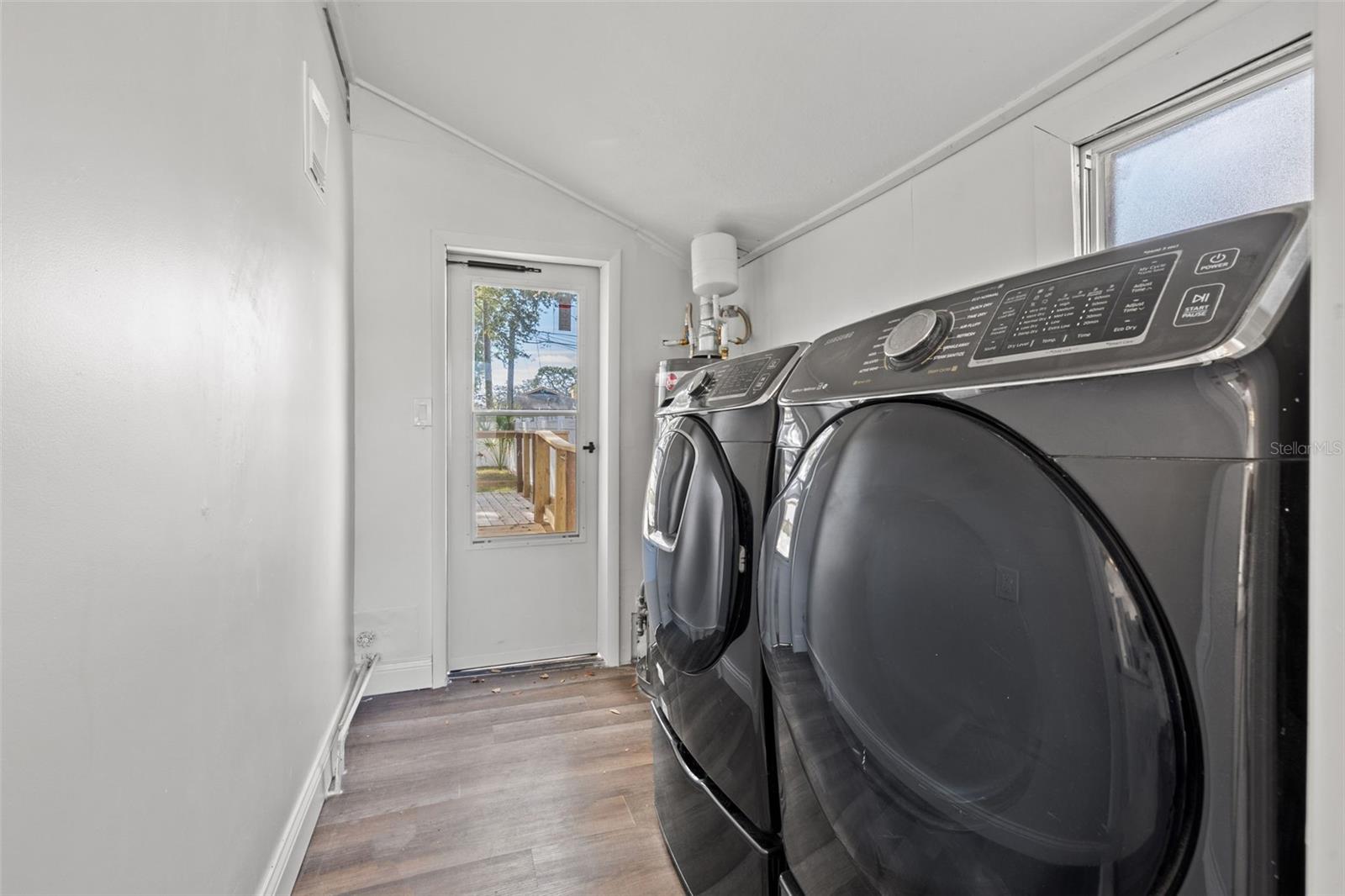 Image 20 of 27 For 2824 5th Avenue N