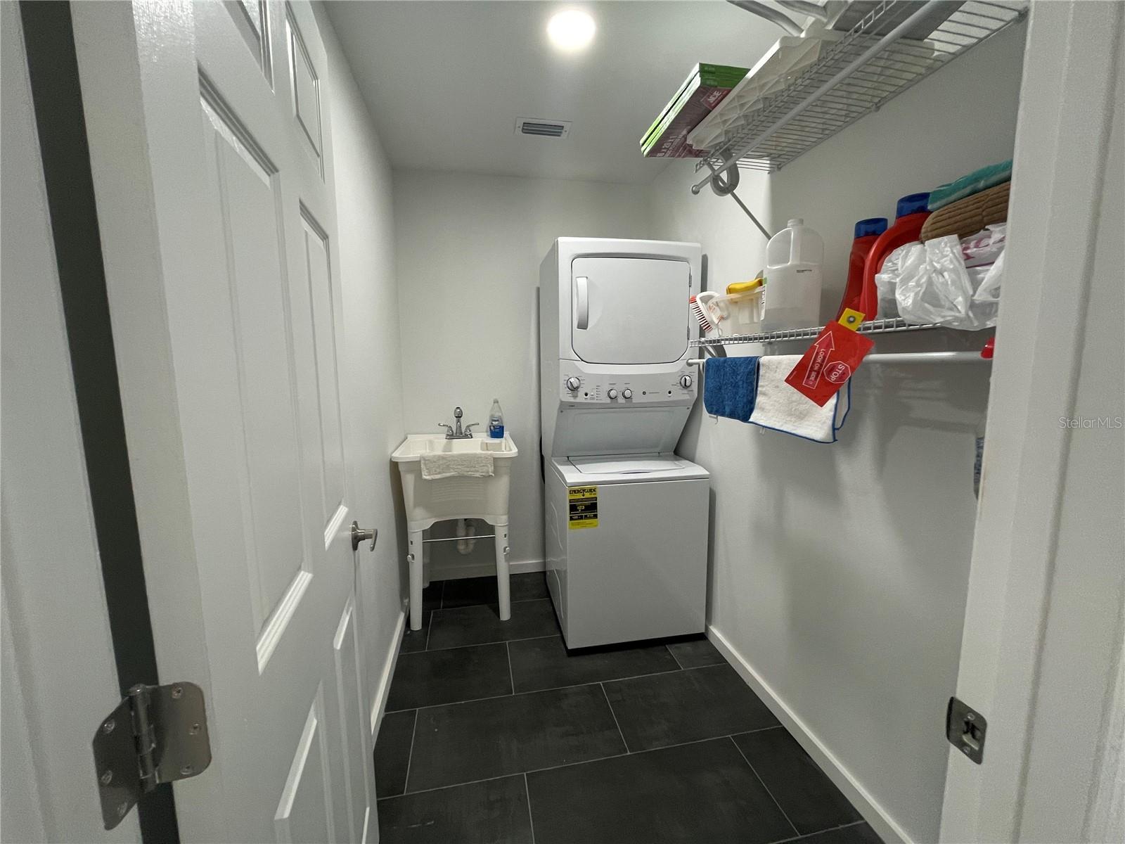 Image 12 of 36 For 33740 Larkin Rd
