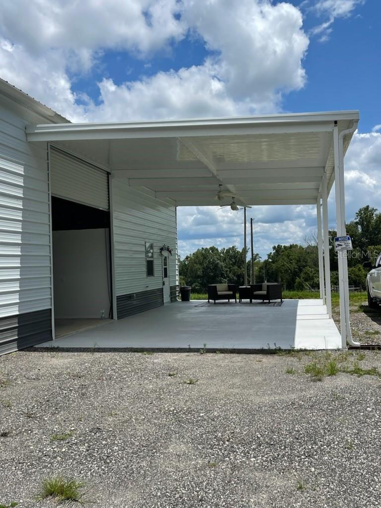 Image 2 of 36 For 33740 Larkin Rd
