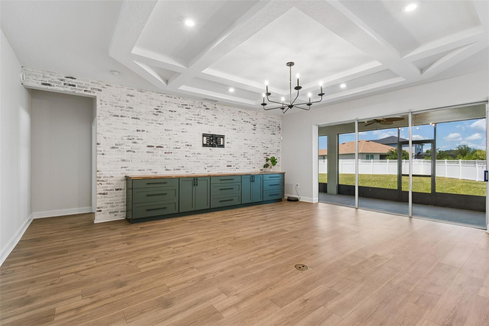 Image 11 of 81 For 6870 Talamore Drive