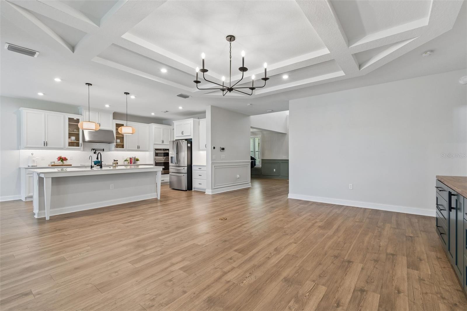 Image 13 of 81 For 6870 Talamore Drive