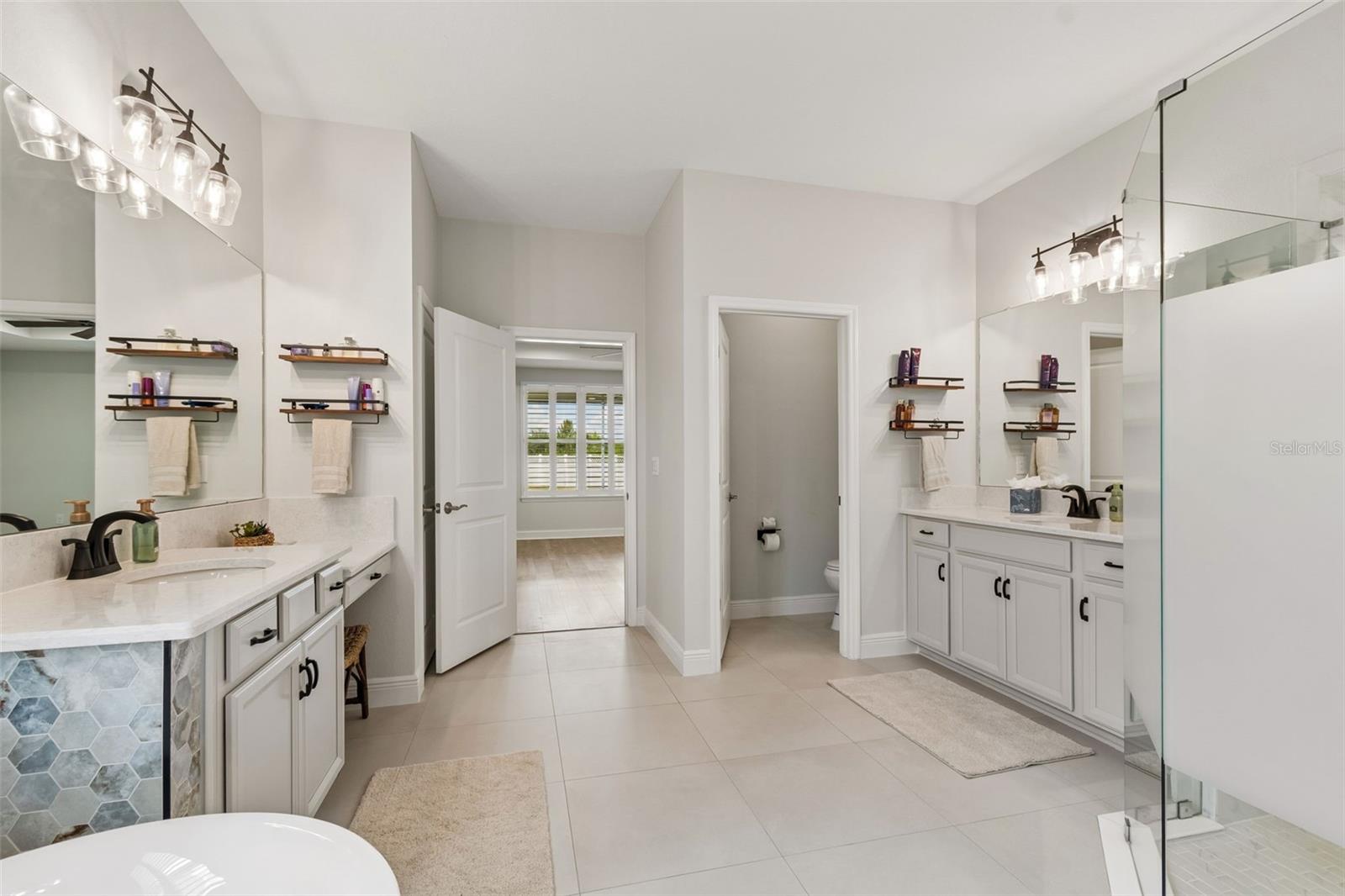 Image 32 of 81 For 6870 Talamore Drive