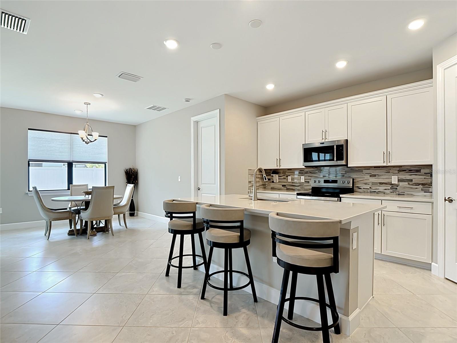 Image 15 of 44 For 2462 Gabel Oak Drive