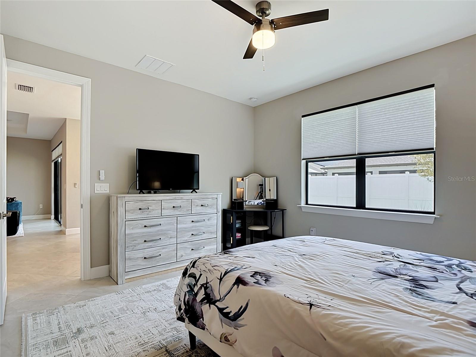 Image 25 of 44 For 2462 Gabel Oak Drive