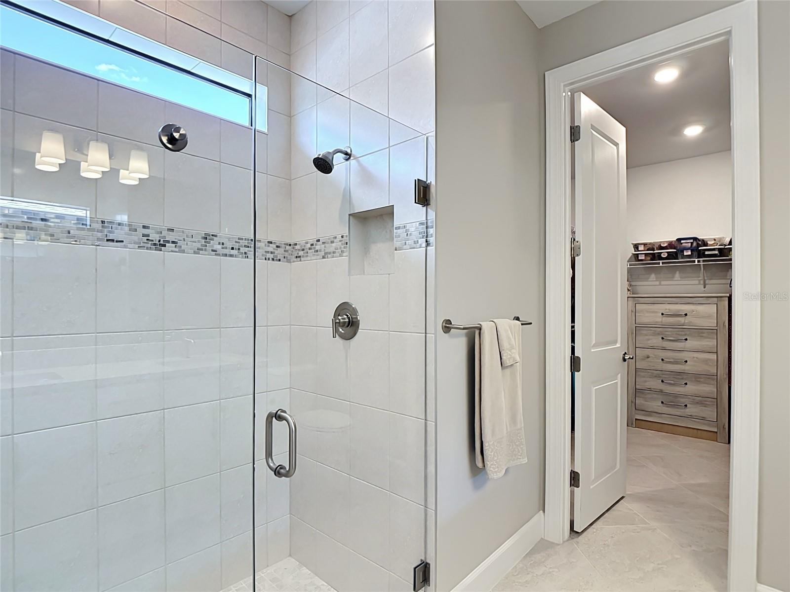 Image 28 of 44 For 2462 Gabel Oak Drive