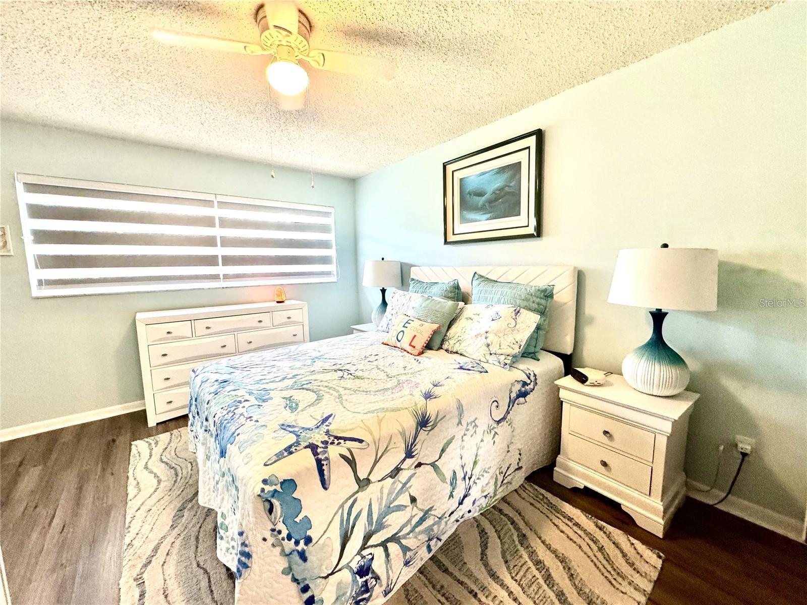 Listing photo id 6 for 6997 Versailles N N-a
