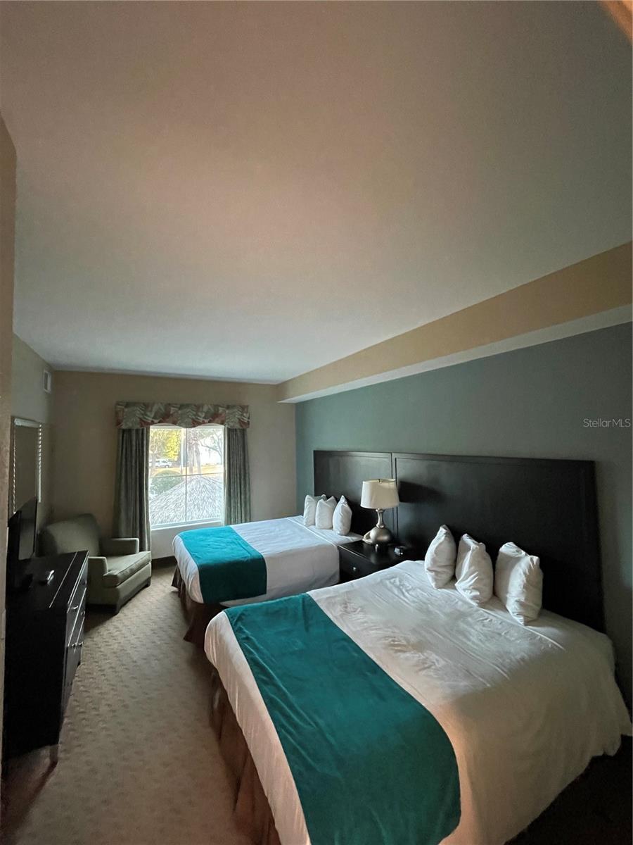 Image 23 of 35 For 8303 Palm Parkway 207