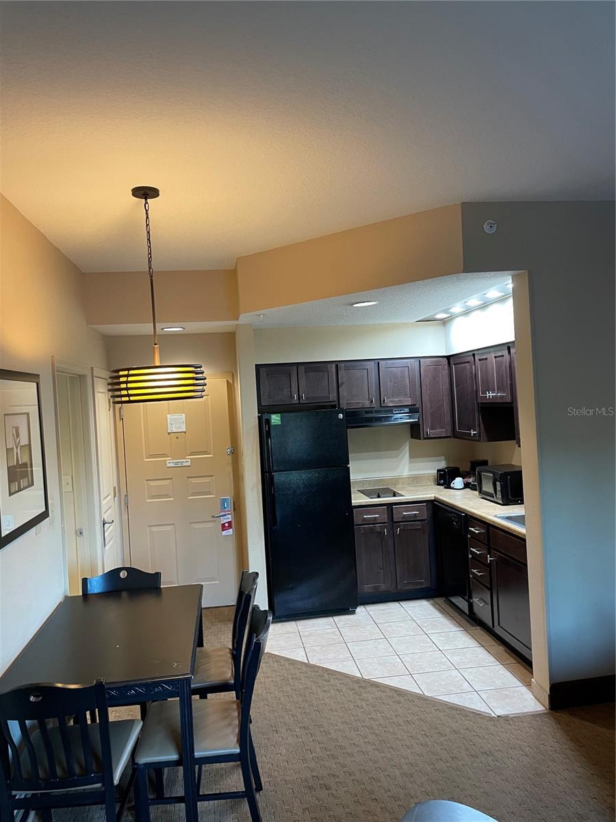 Image 31 of 35 For 8303 Palm Parkway 207