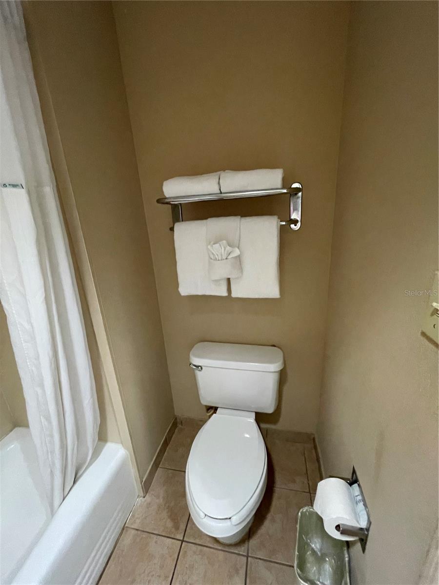 Image 33 of 35 For 8303 Palm Parkway 207
