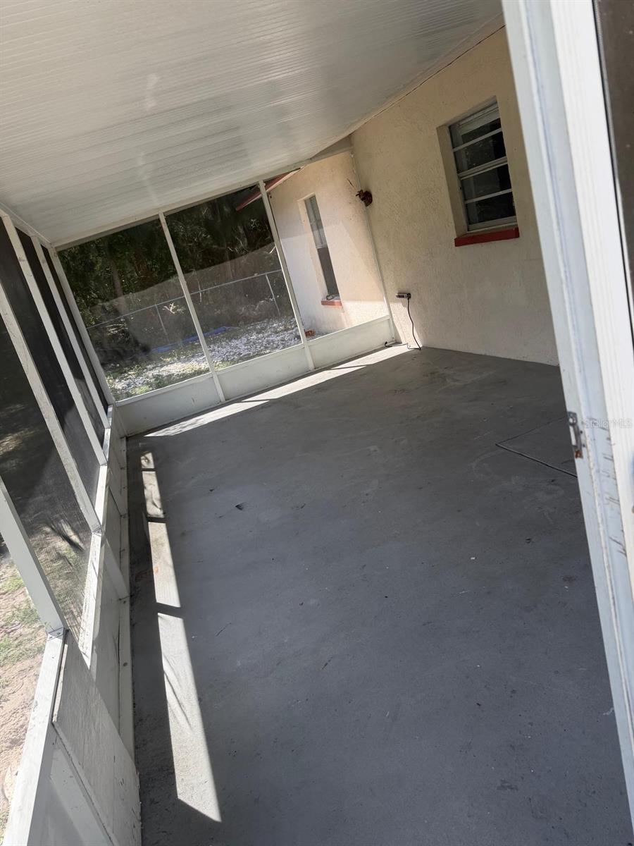 Image 7 of 8 For 3809 5th Street W