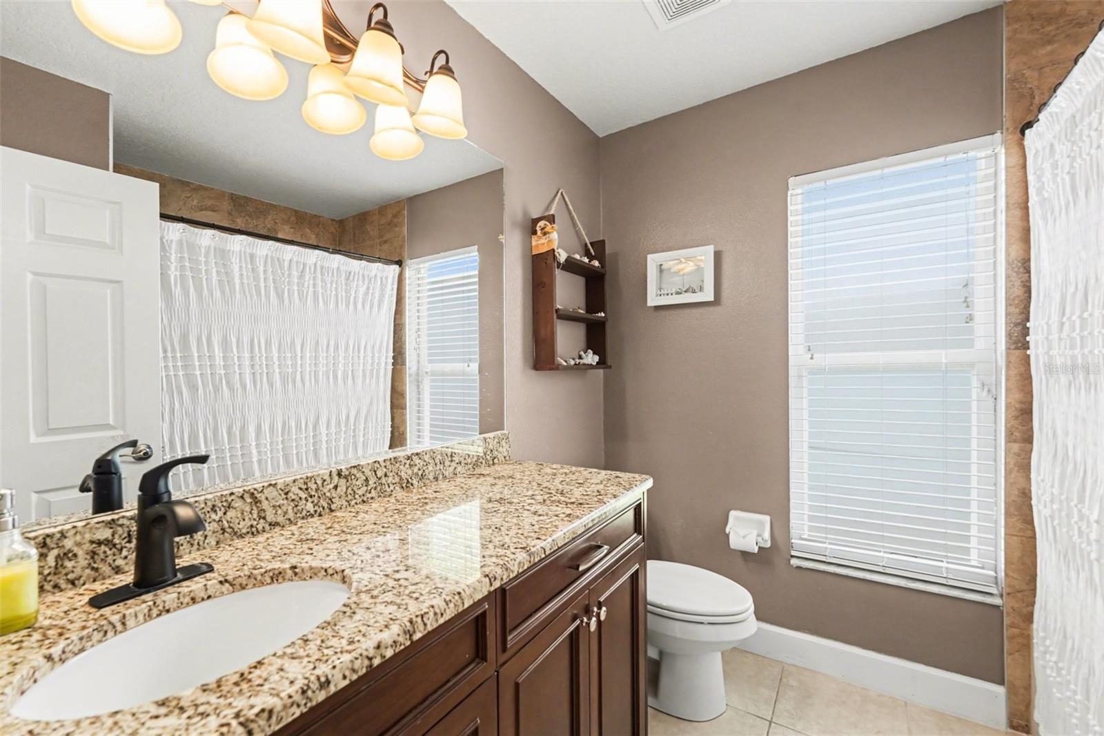 Image 15 of 29 For 12324 Glenfield Avenue