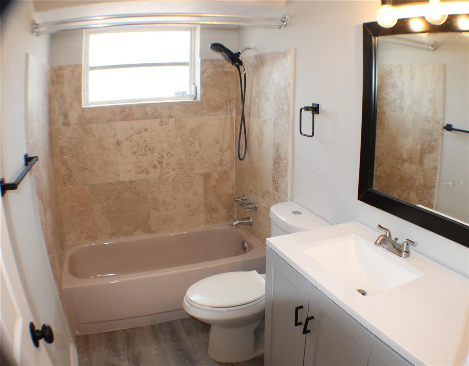 Image 14 of 19 For 3507 Landale Drive