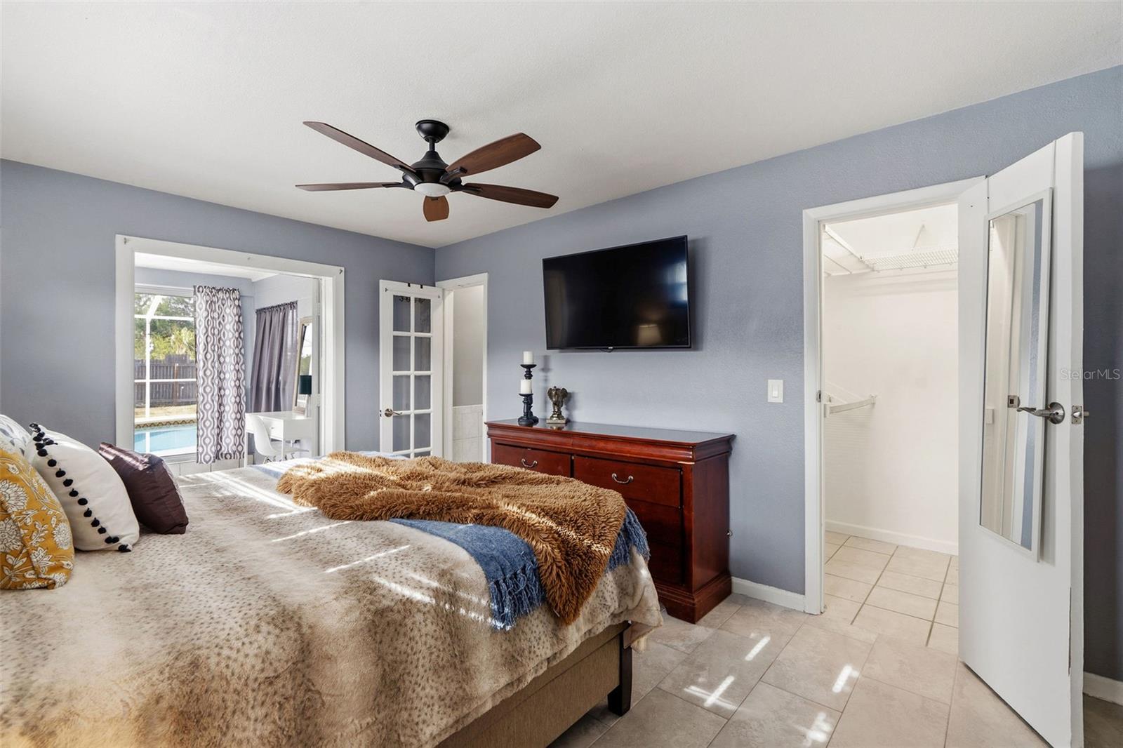 Image 16 of 45 For 4333 71st Avenue N