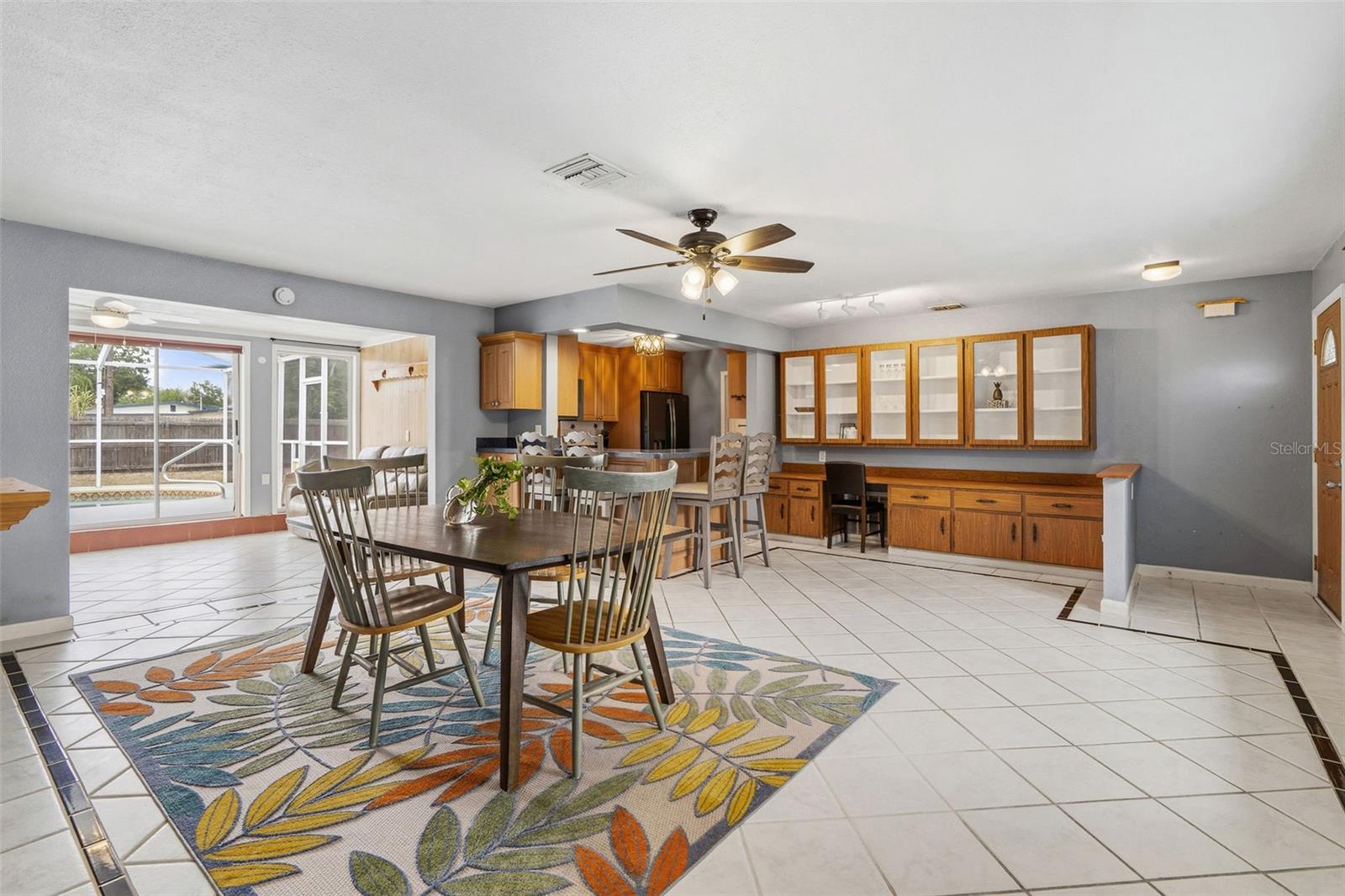 Image 4 of 45 For 4333 71st Avenue N