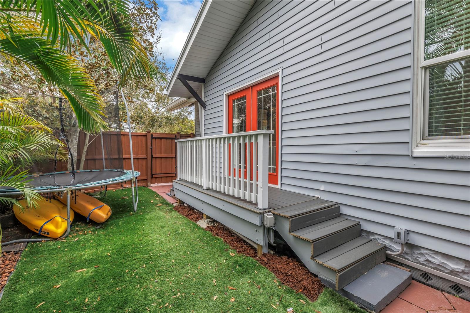 Image 48 of 56 For 436 12th Avenue Ne