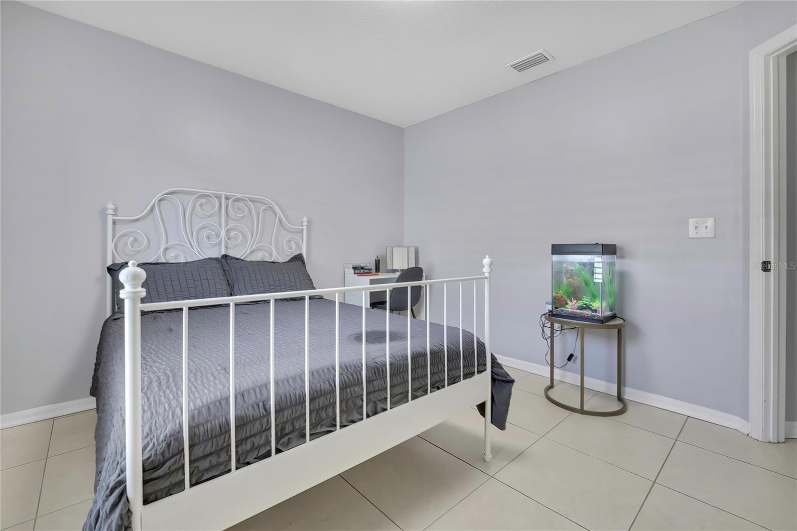 Image 38 of 54 For 14105 Marlberry Way