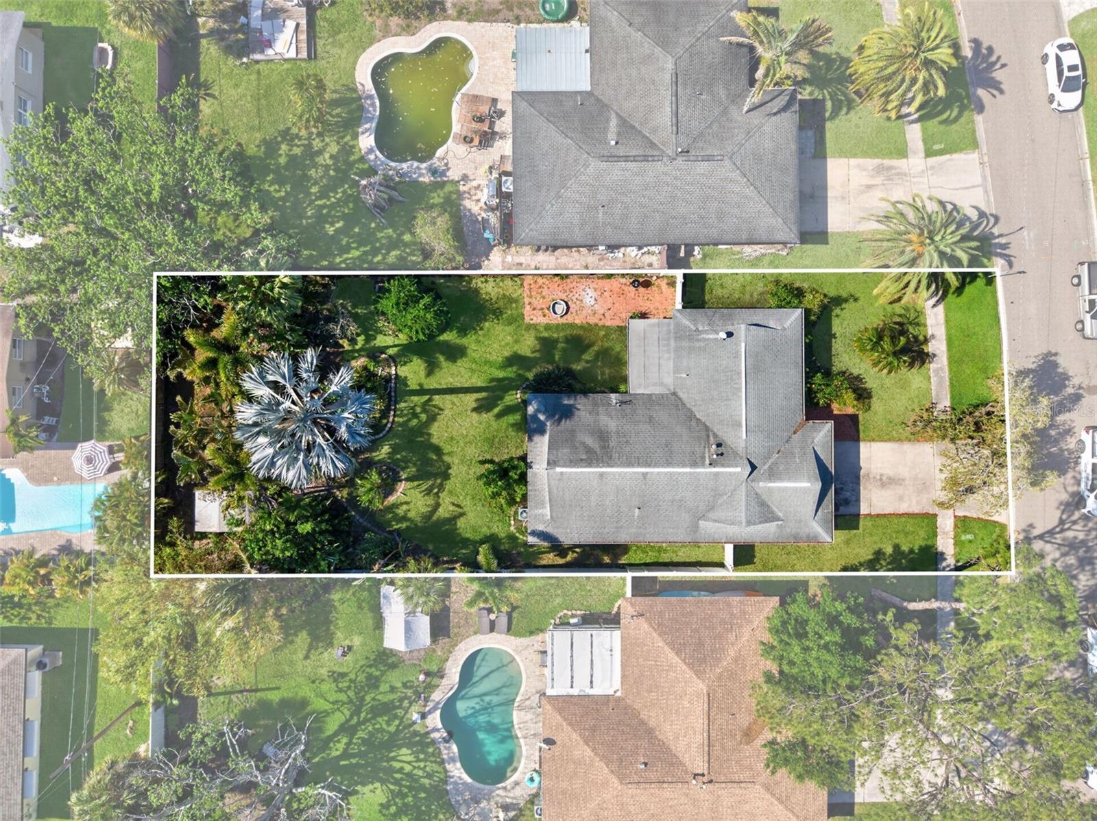 Image 24 of 28 For 5810 Venetian Boulevard Ne