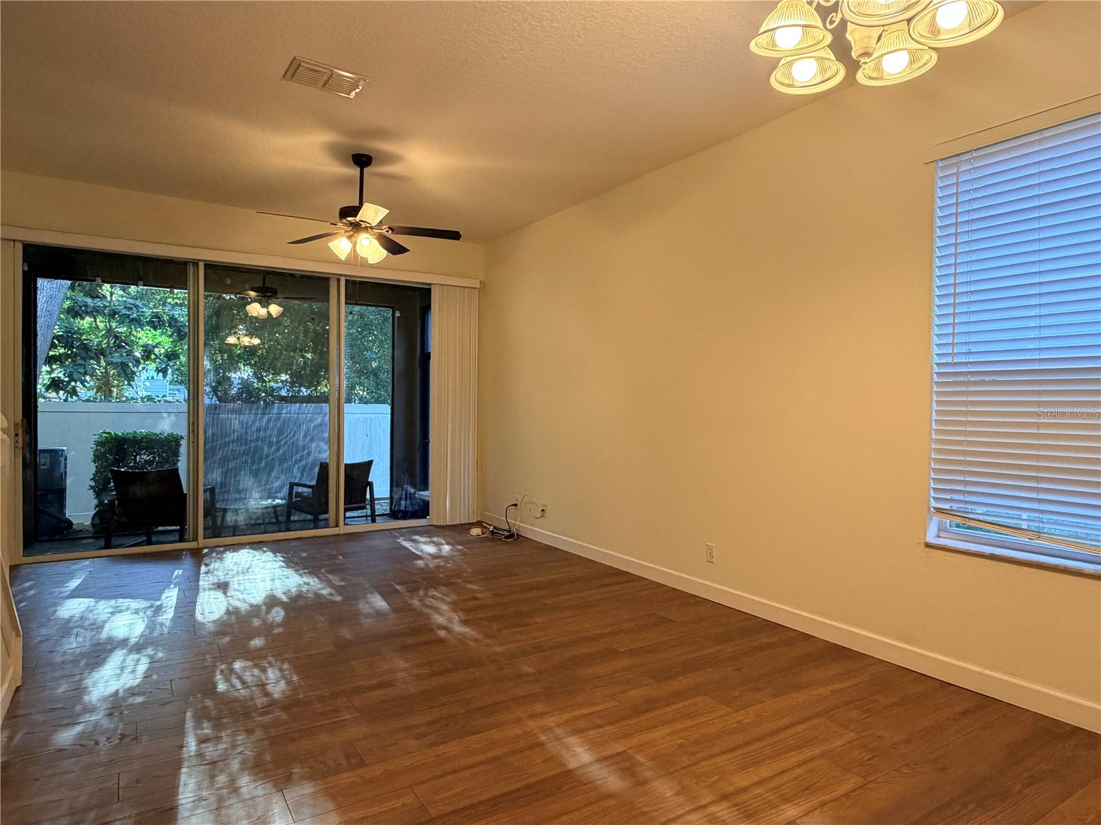 Image 13 of 47 For 4212 Bismarck Palm Drive
