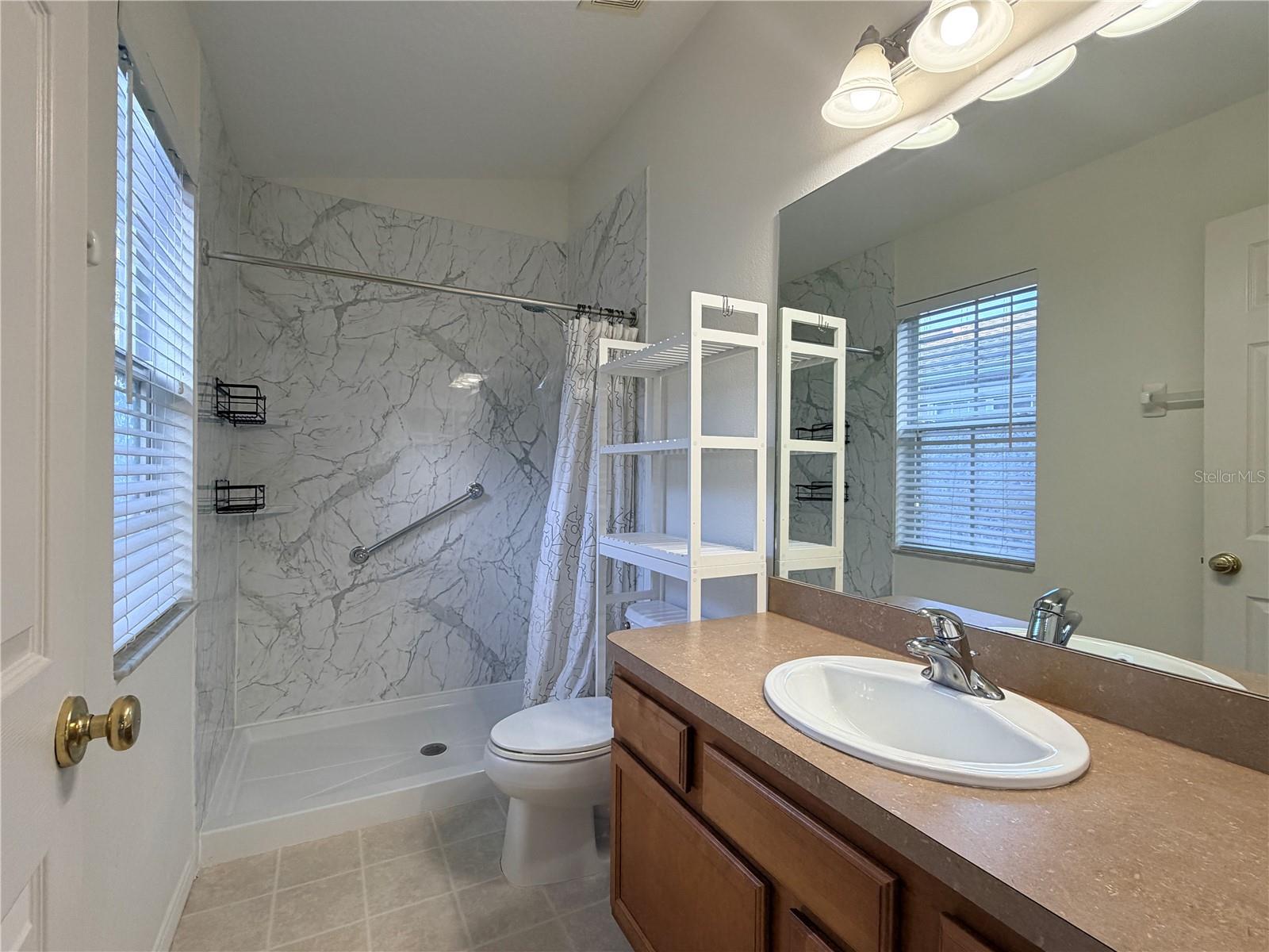 Image 27 of 47 For 4212 Bismarck Palm Drive