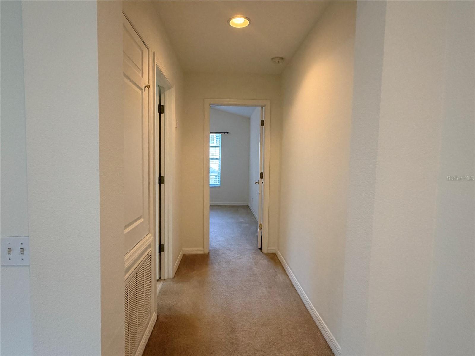 Image 30 of 47 For 4212 Bismarck Palm Drive