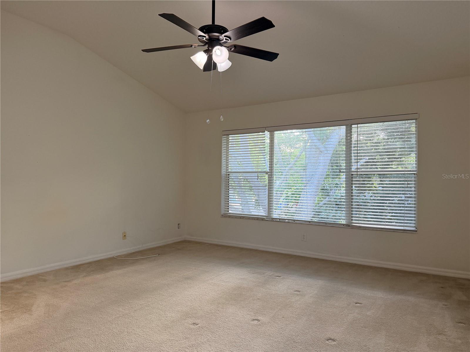 Image 36 of 47 For 4212 Bismarck Palm Drive