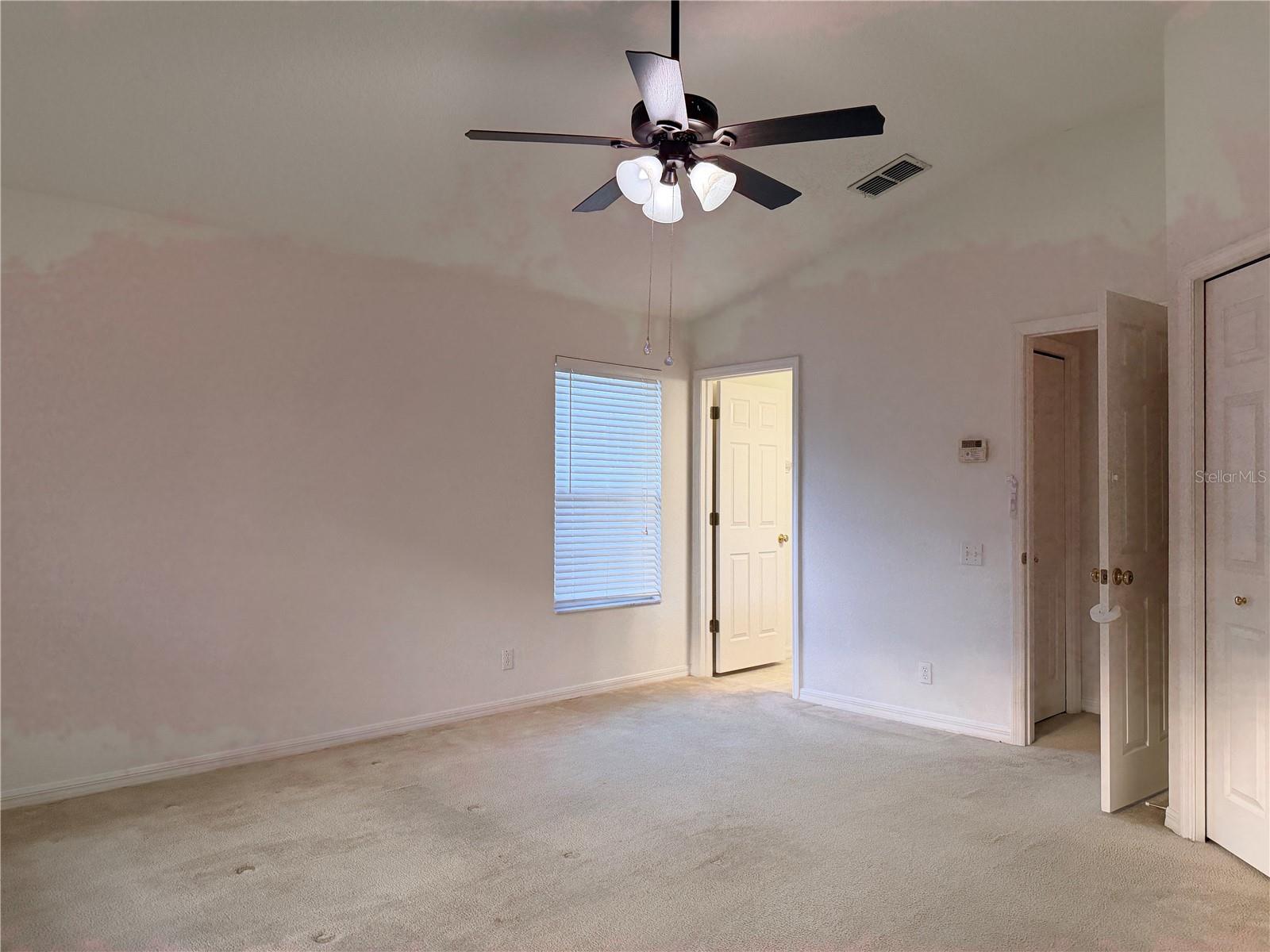 Image 42 of 47 For 4212 Bismarck Palm Drive