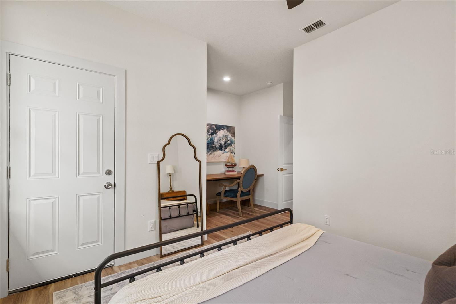 Image 31 of 46 For 7603 Pennsylvania Drive