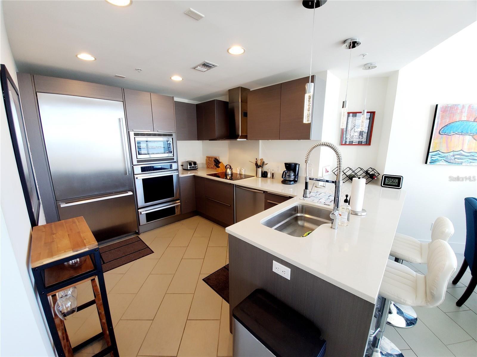 Image 6 of 25 For 175 1st Street S 2006