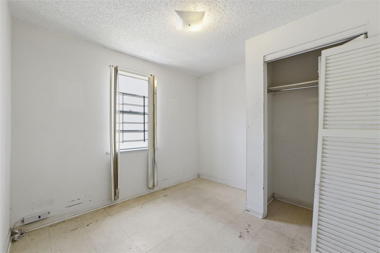 Image 13 of 25 For 1301 Wilder Avenue