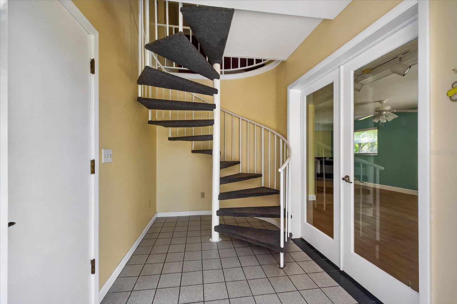 Image 11 of 49 For 1005 Beaver Drive