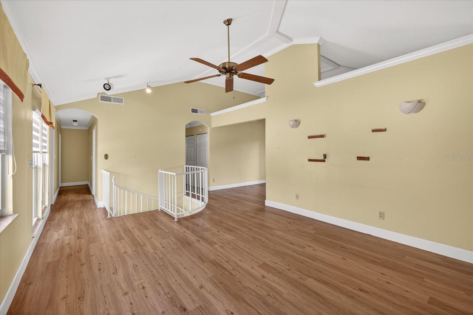 Image 21 of 49 For 1005 Beaver Drive