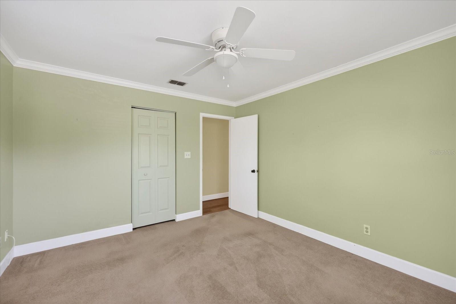 Image 44 of 49 For 1005 Beaver Drive