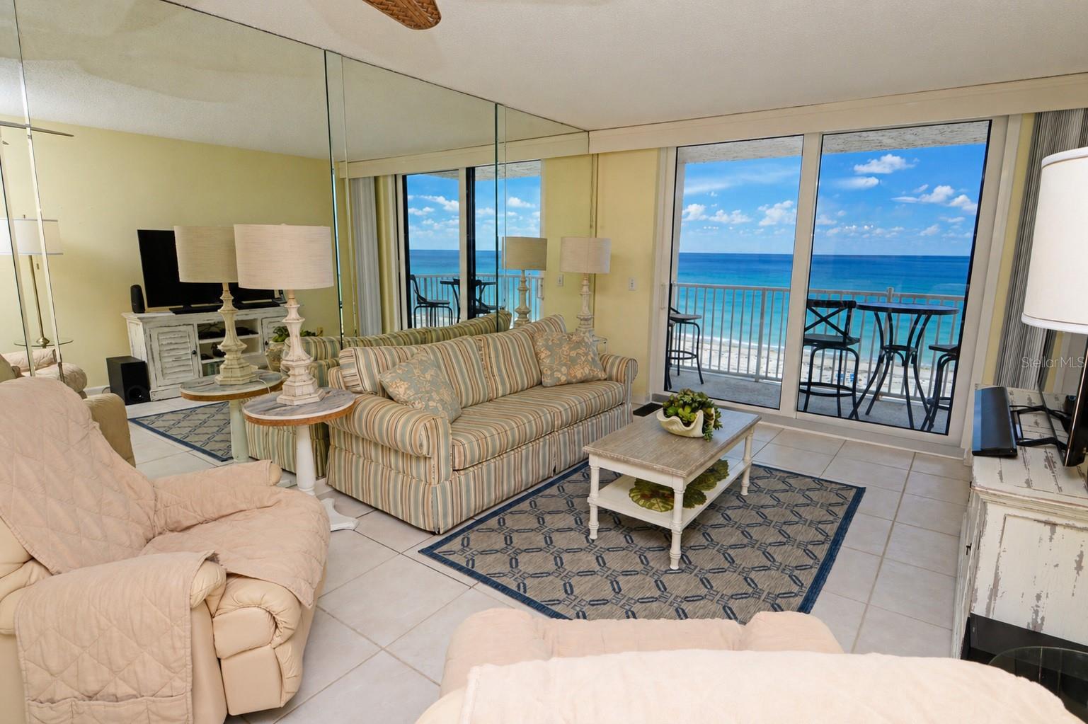 Image 17 of 75 For 18650 Gulf Boulevard 305
