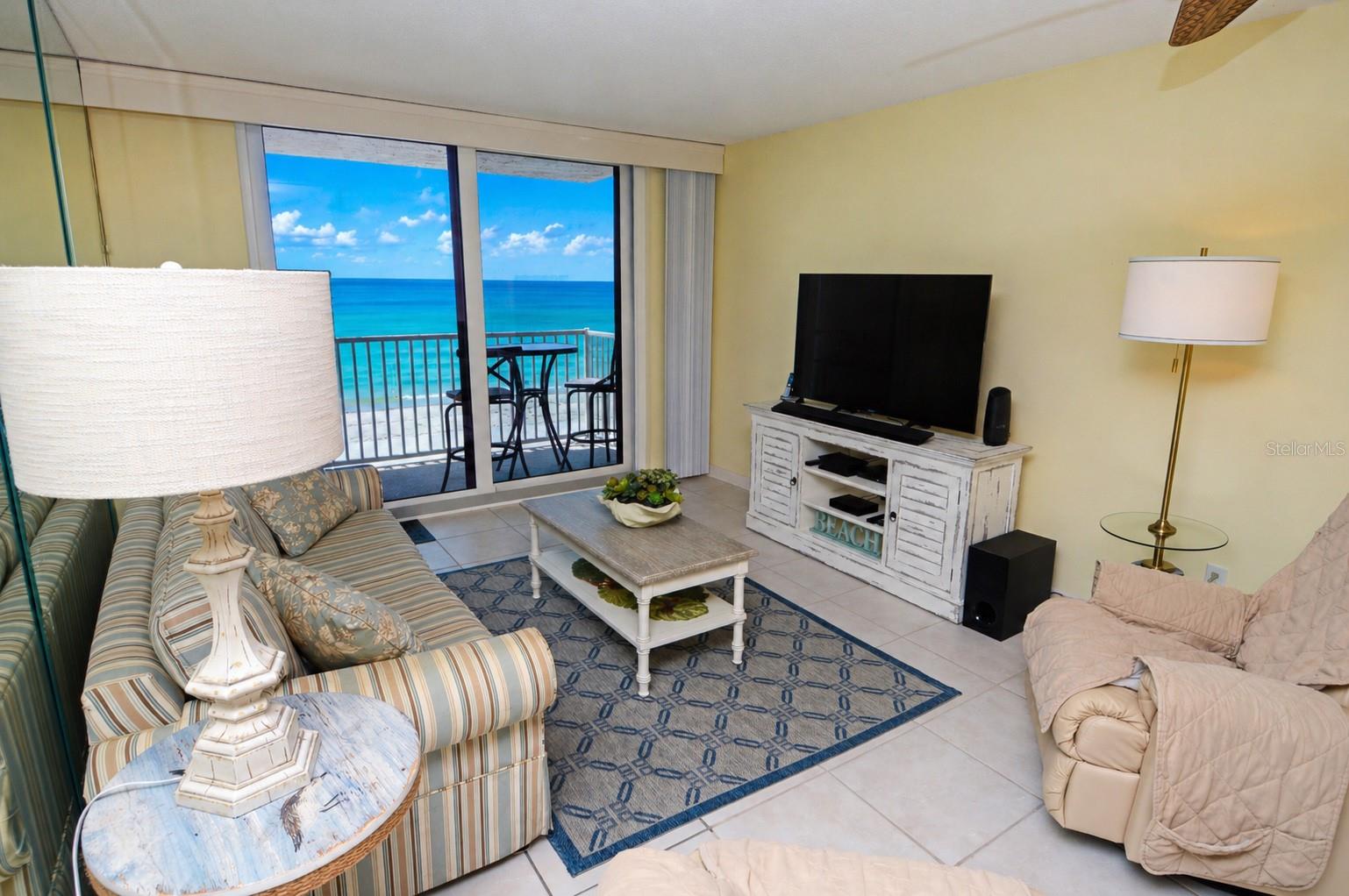 Image 21 of 75 For 18650 Gulf Boulevard 305