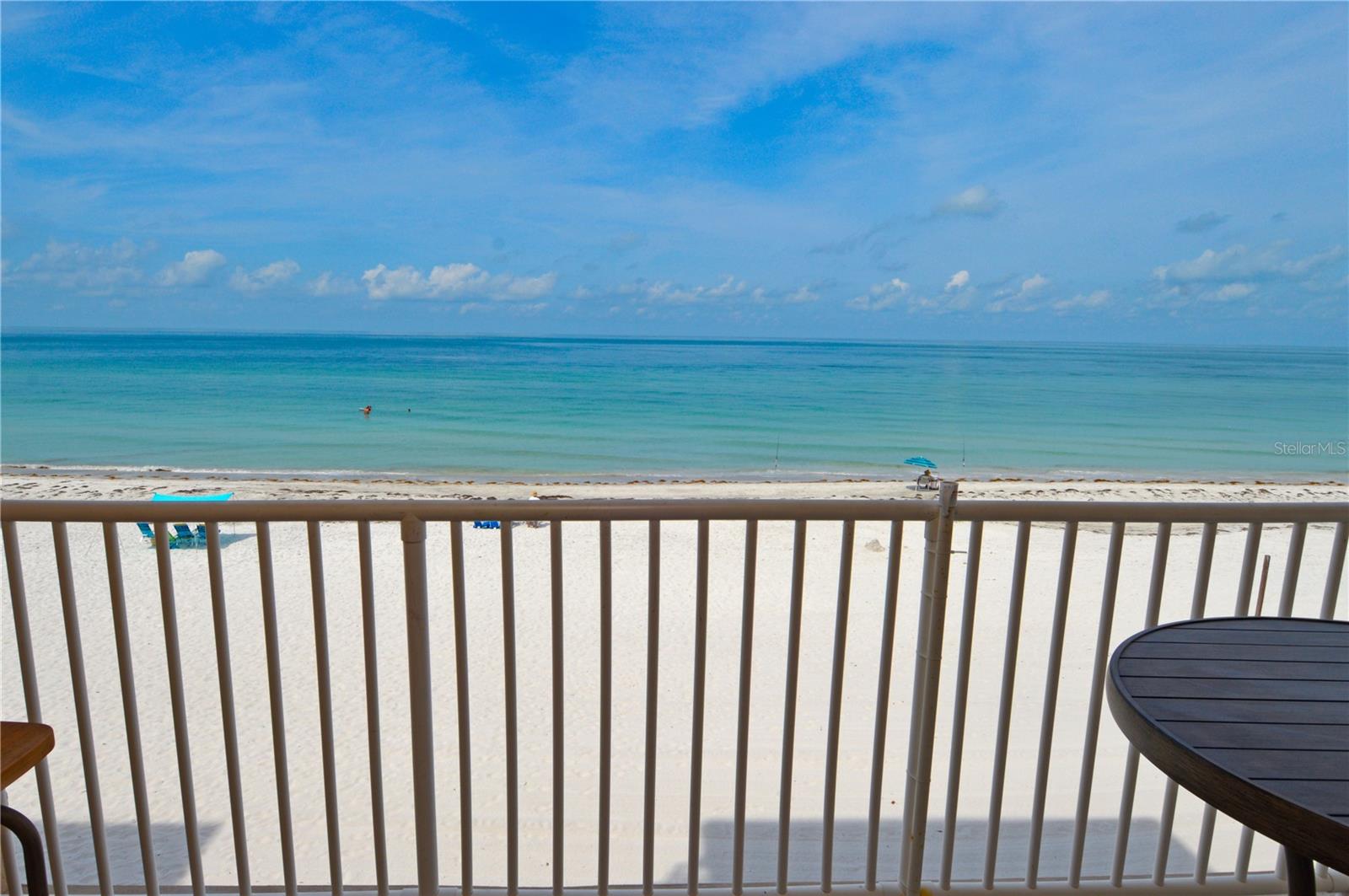 Image 24 of 75 For 18650 Gulf Boulevard 305
