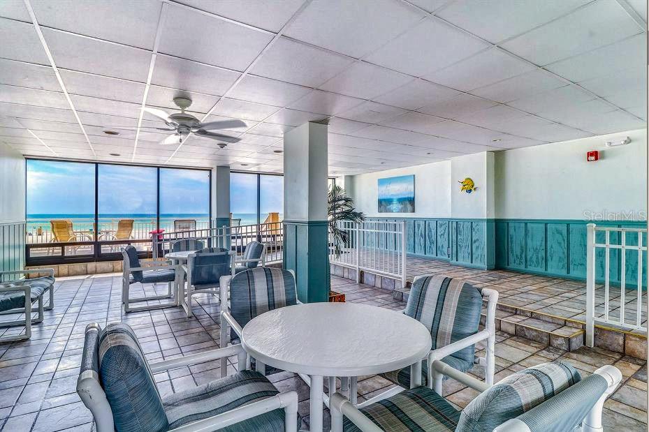 Image 61 of 75 For 18650 Gulf Boulevard 305
