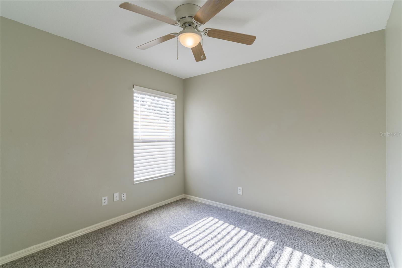 Image 31 of 48 For 9406 Oak Meadow Court