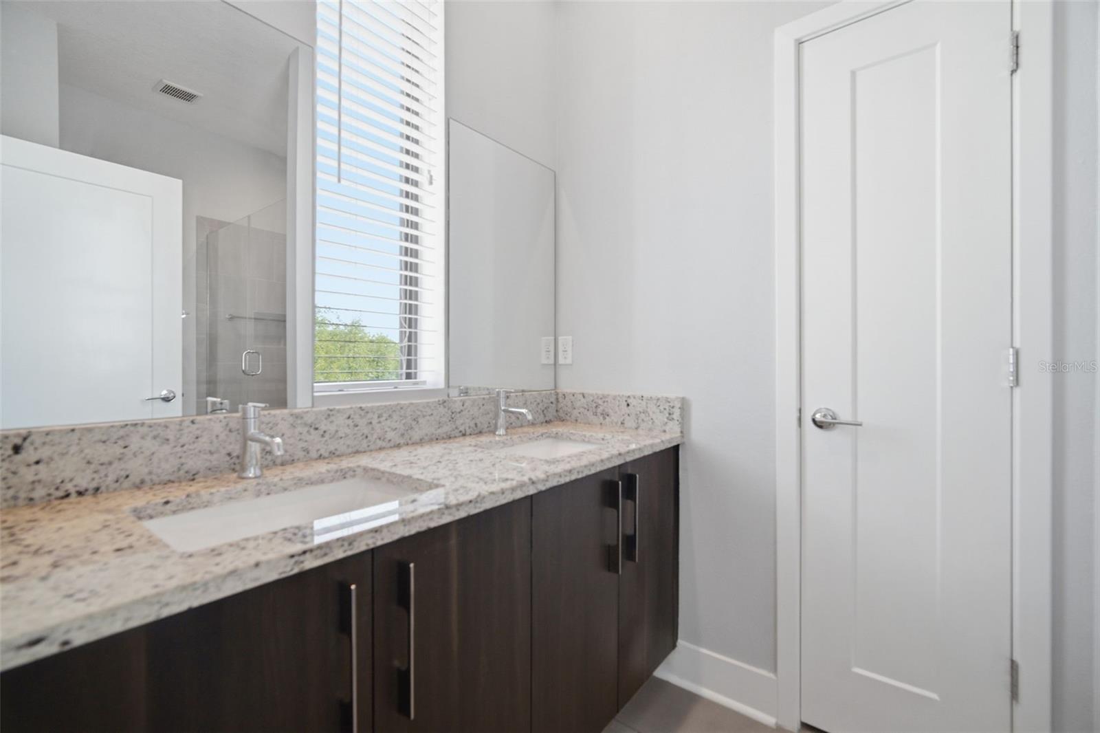 Image 10 of 28 For 4810 Mcelroy Avenue 7