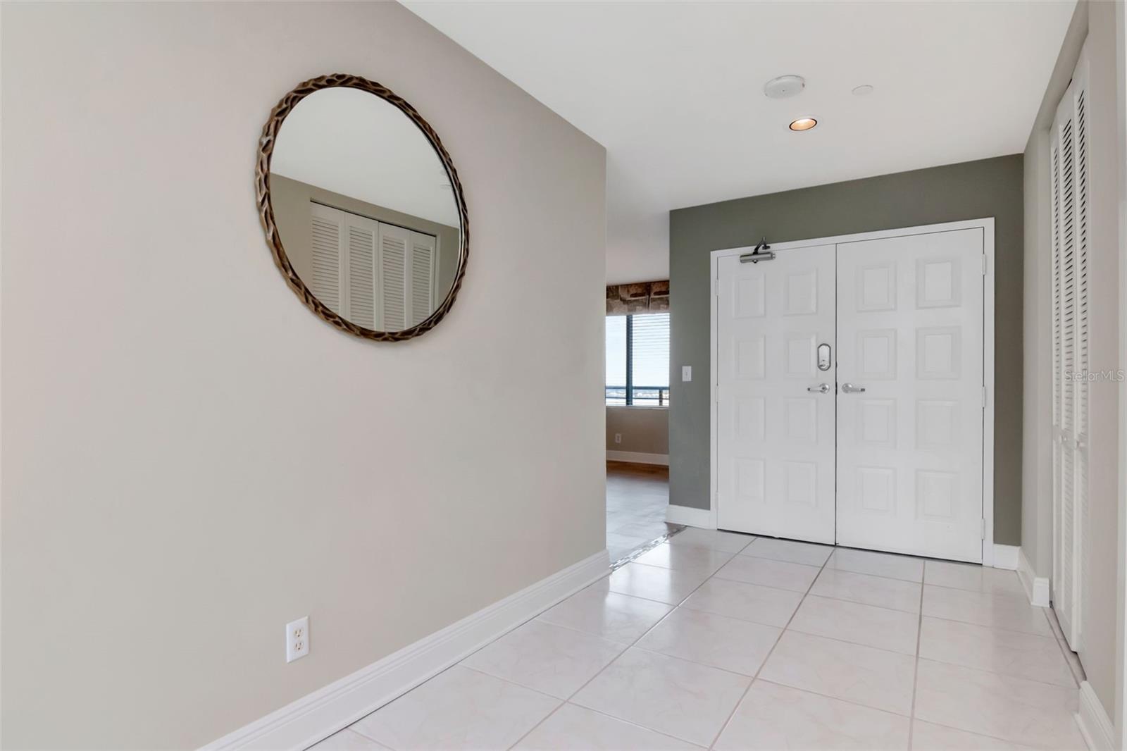 Image 29 of 41 For 1560 Gulf Boulevard 4