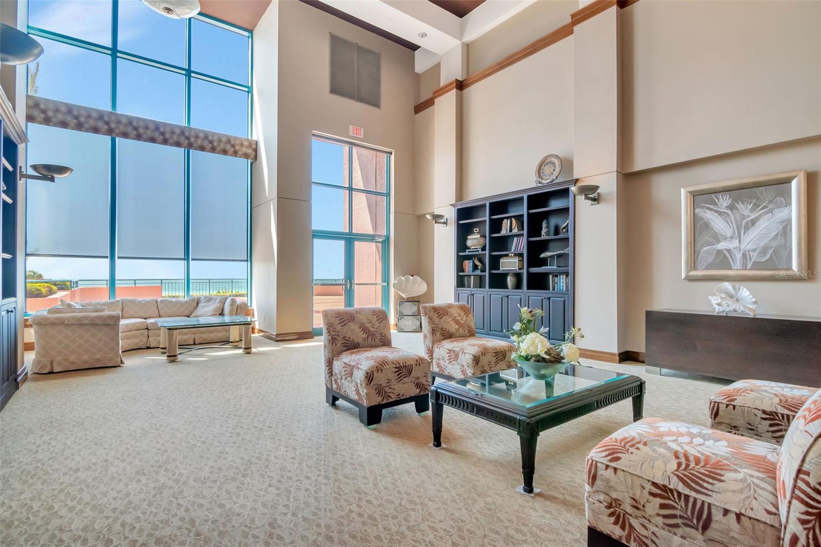 Image 31 of 41 For 1560 Gulf Boulevard 4