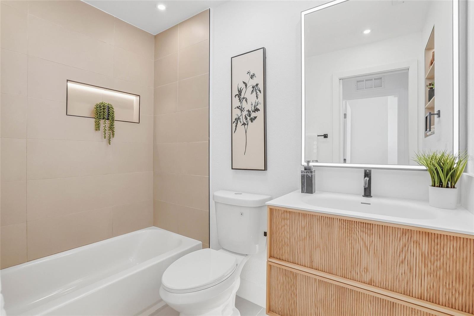 Image 24 of 39 For 7037 124th Terrace