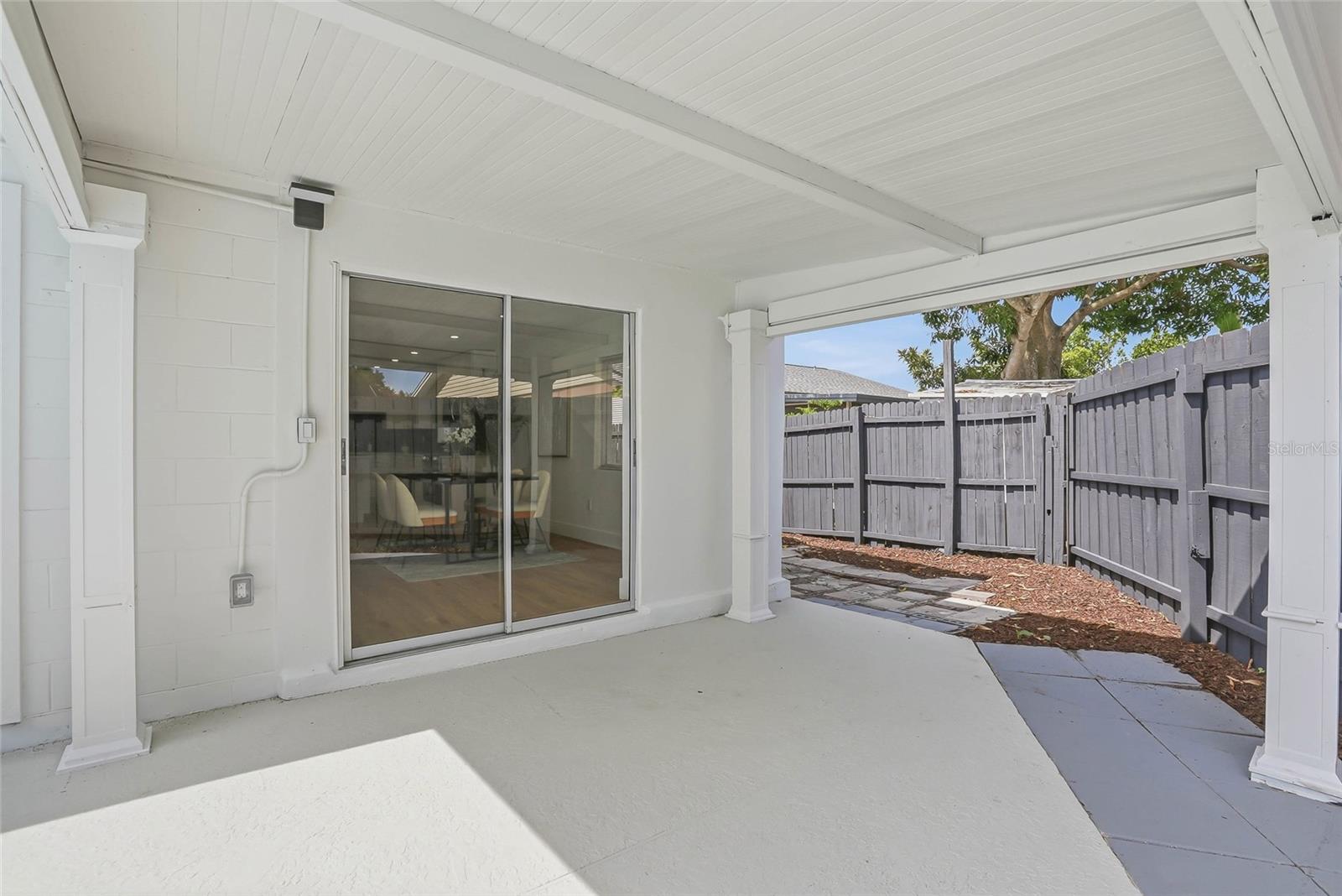 Image 31 of 39 For 7037 124th Terrace