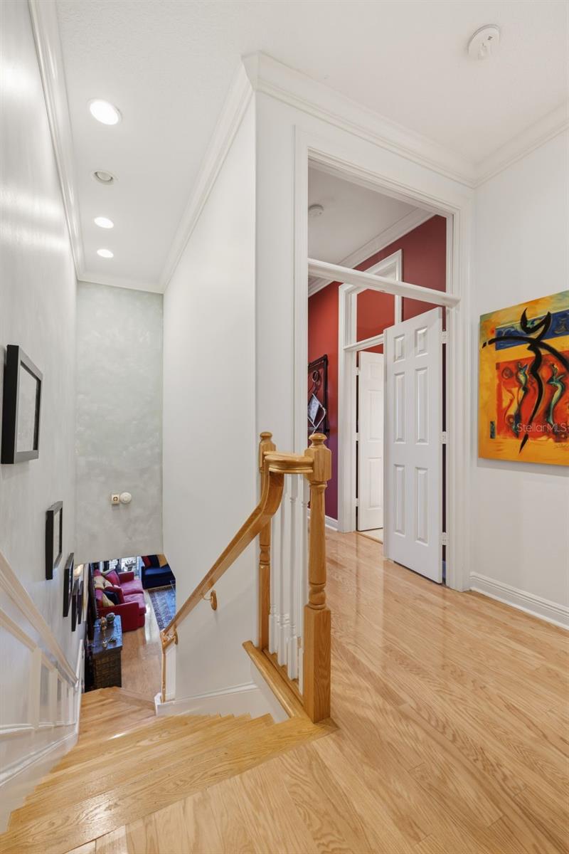 Image 24 of 78 For 615 Saxony Boulevard