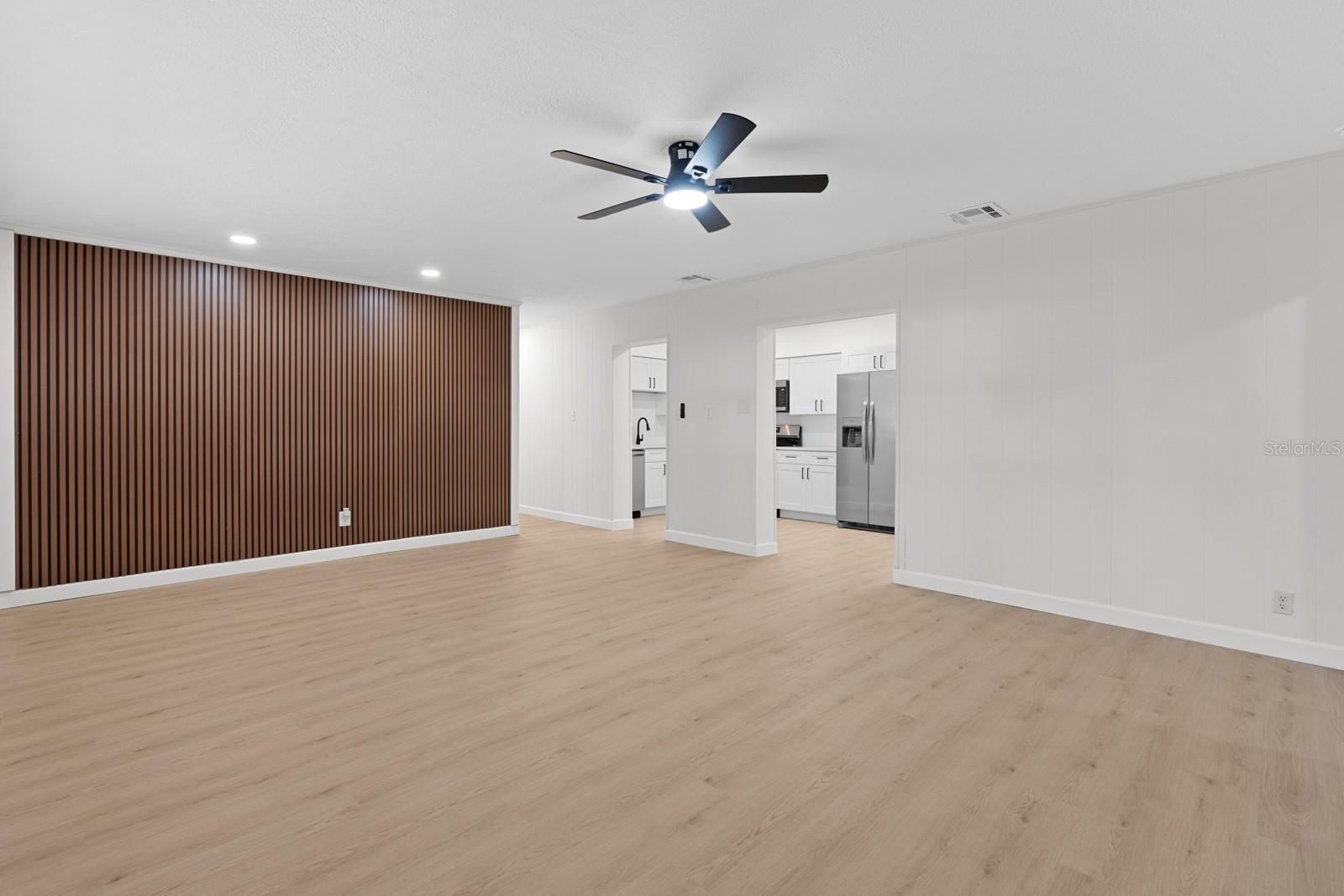 Image 4 of 27 For 207 Bougainvillea Avenue