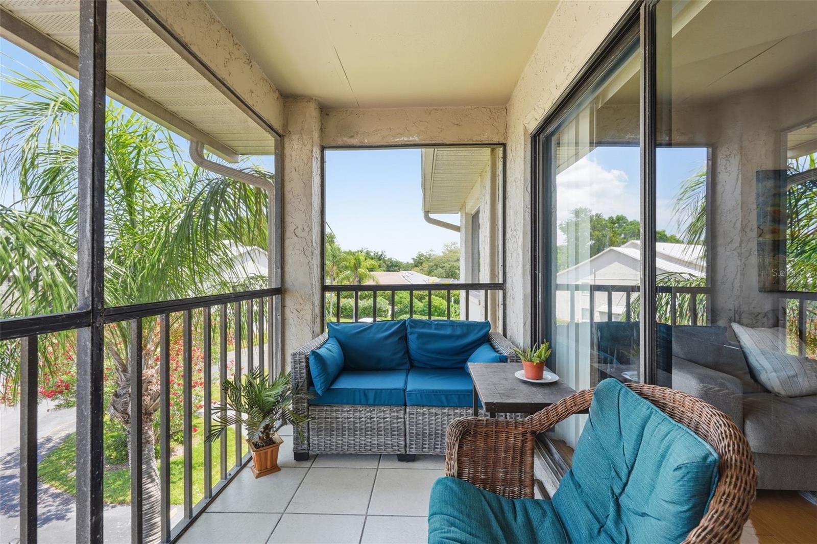 Image 20 of 23 For 2067 Hunters Glen Drive 339