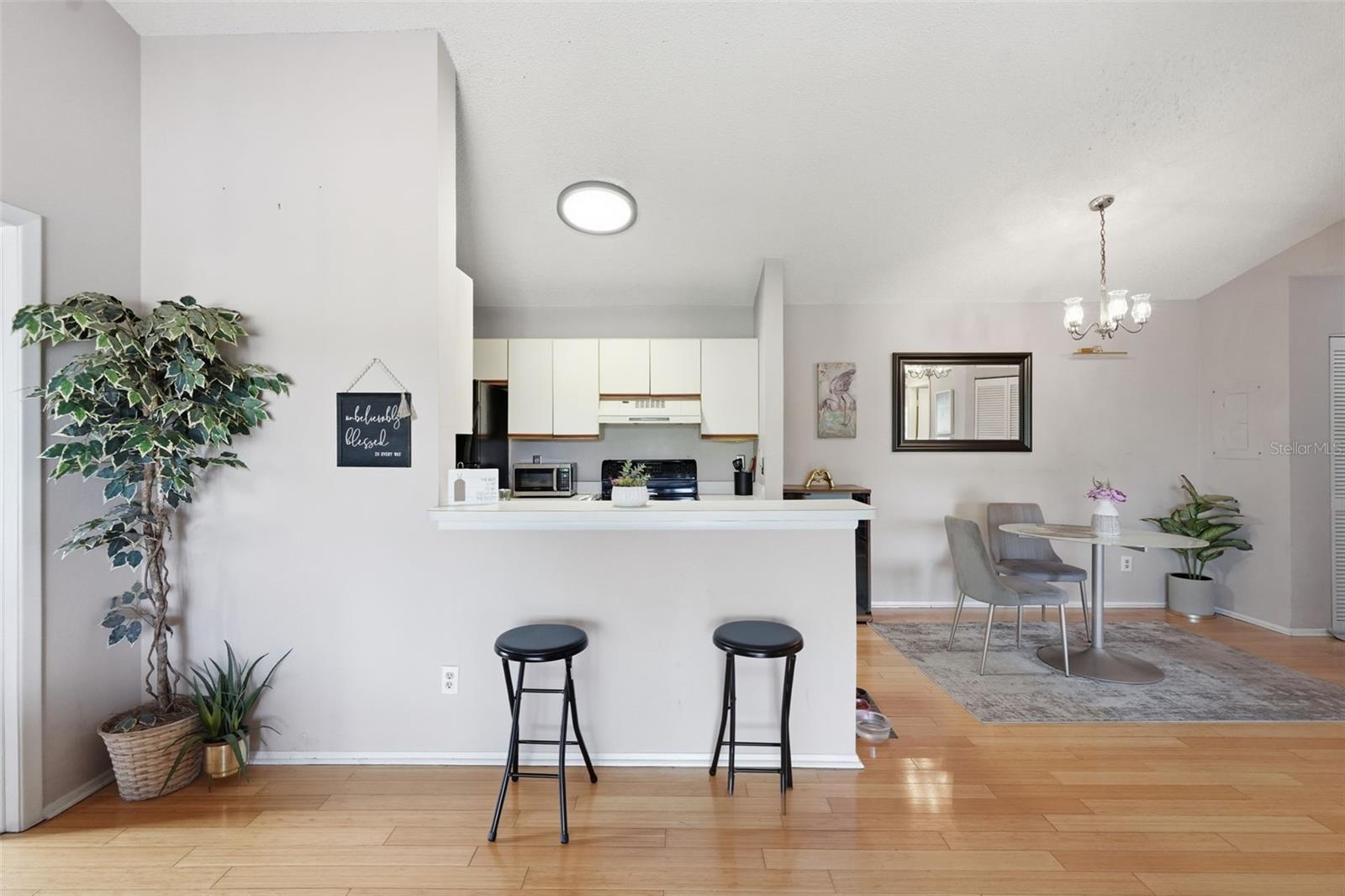 Image 6 of 23 For 2067 Hunters Glen Drive 339